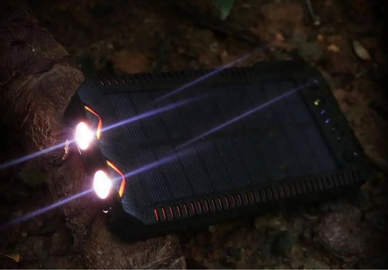 FOXFIRE TORCH: Solar Power Bank w/ Integrated Fire Starter